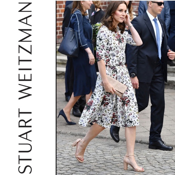 Stuart Weitzman Nearlynude Ankle strap Nude patent leather sandals size 10 women - Picture 2 of 16